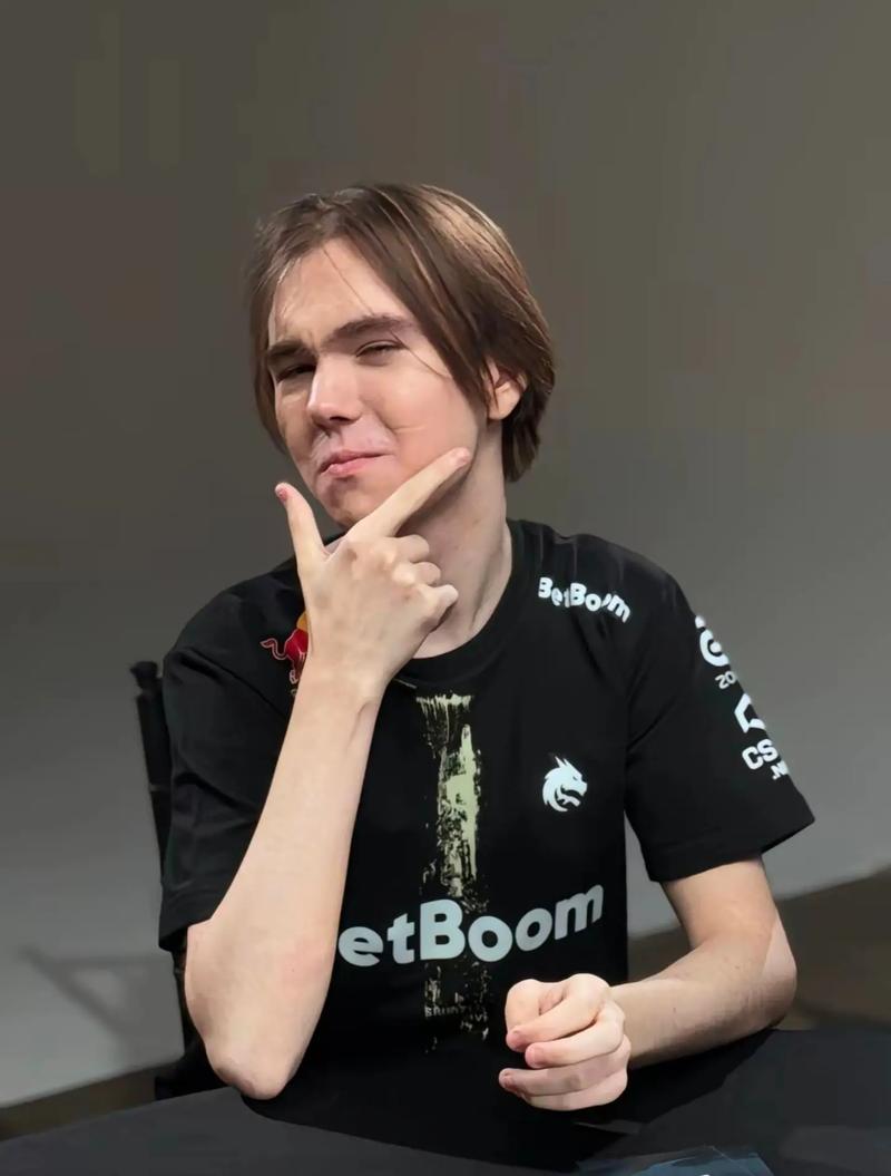 炸金花什么时候适合跟（炸金花何时适合跟注）