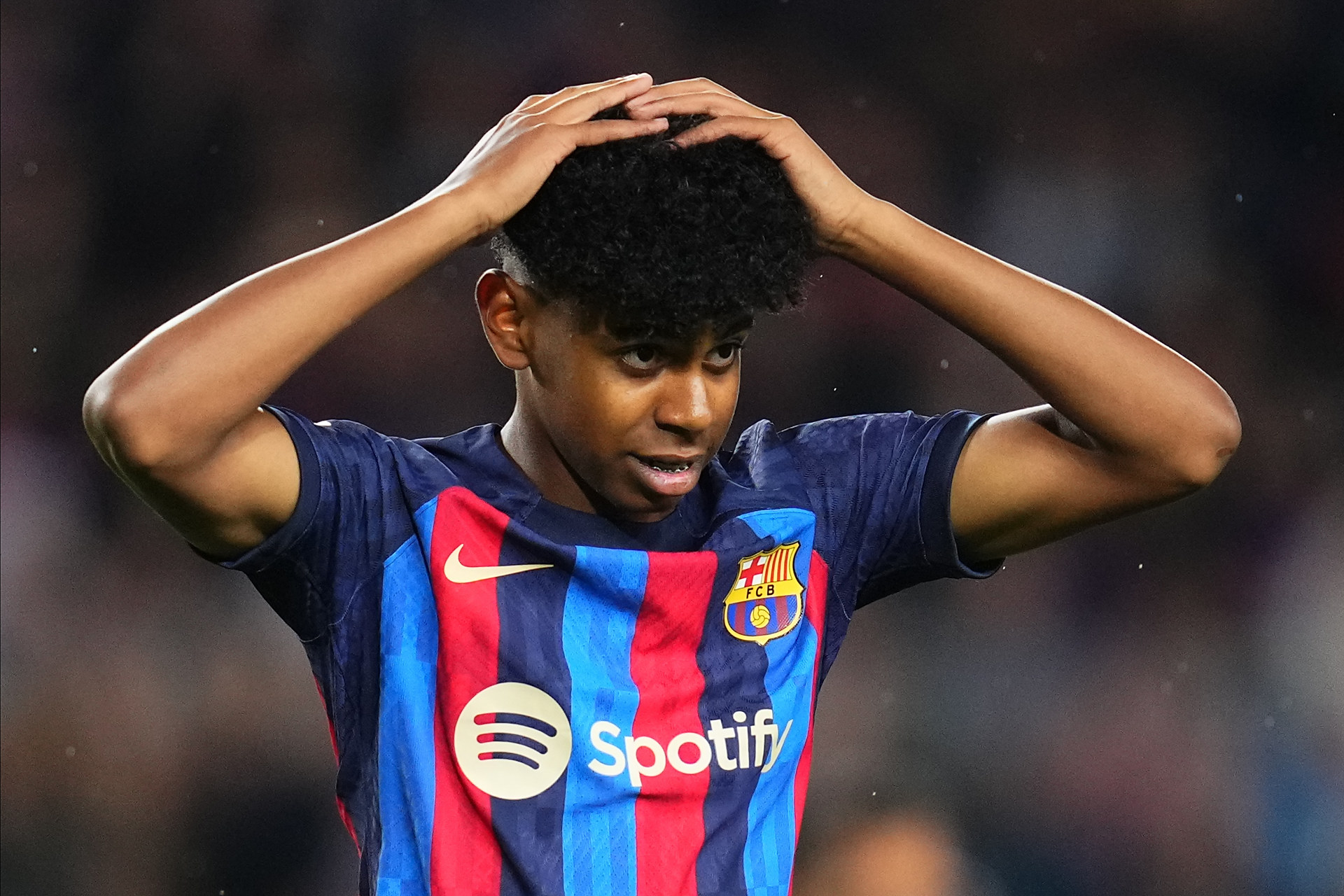 佐藤辉明成为三冠王的「12分钟」 剩余赛季力拚阪神相隔39年伟业 ｜日职